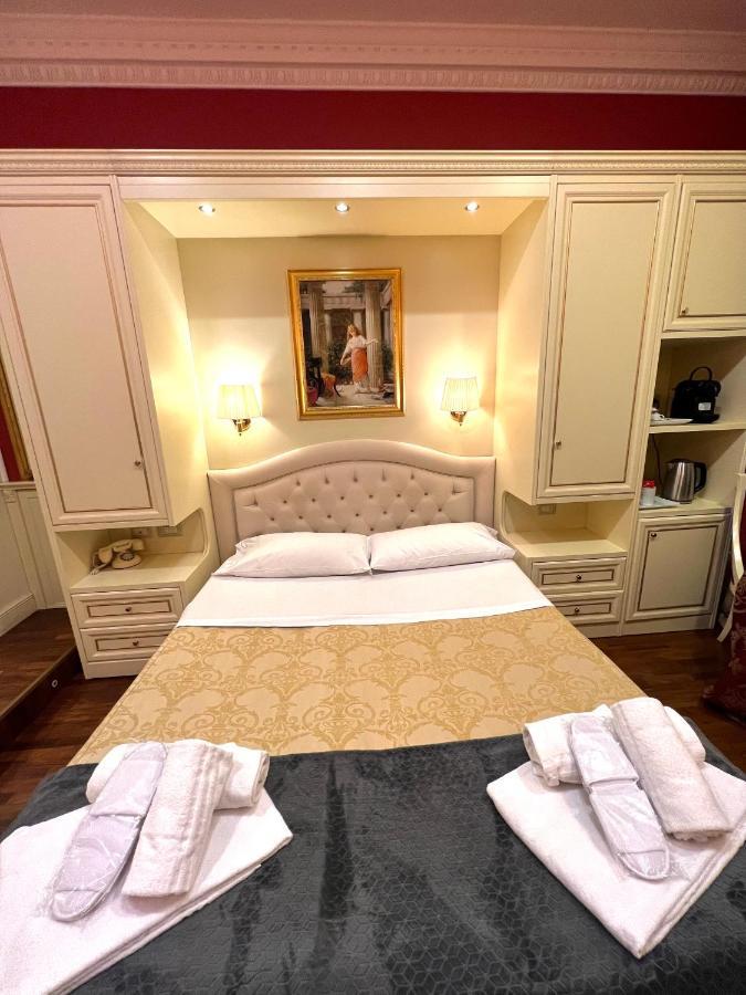 Dimora Frattina Hotel Rome Luaran gambar